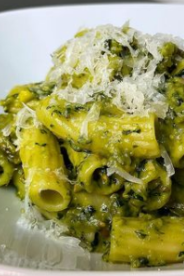 #pasta #pastaalpesto #pestodepistacho #pistachos #pistacho #videoreceta #recetaitaliana #pesto #pestopasta #pestogenovese #nuevoproyecto #recetas #cocina #recetasrapidas #recetasrapidas