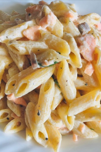 Pasta con Salmone