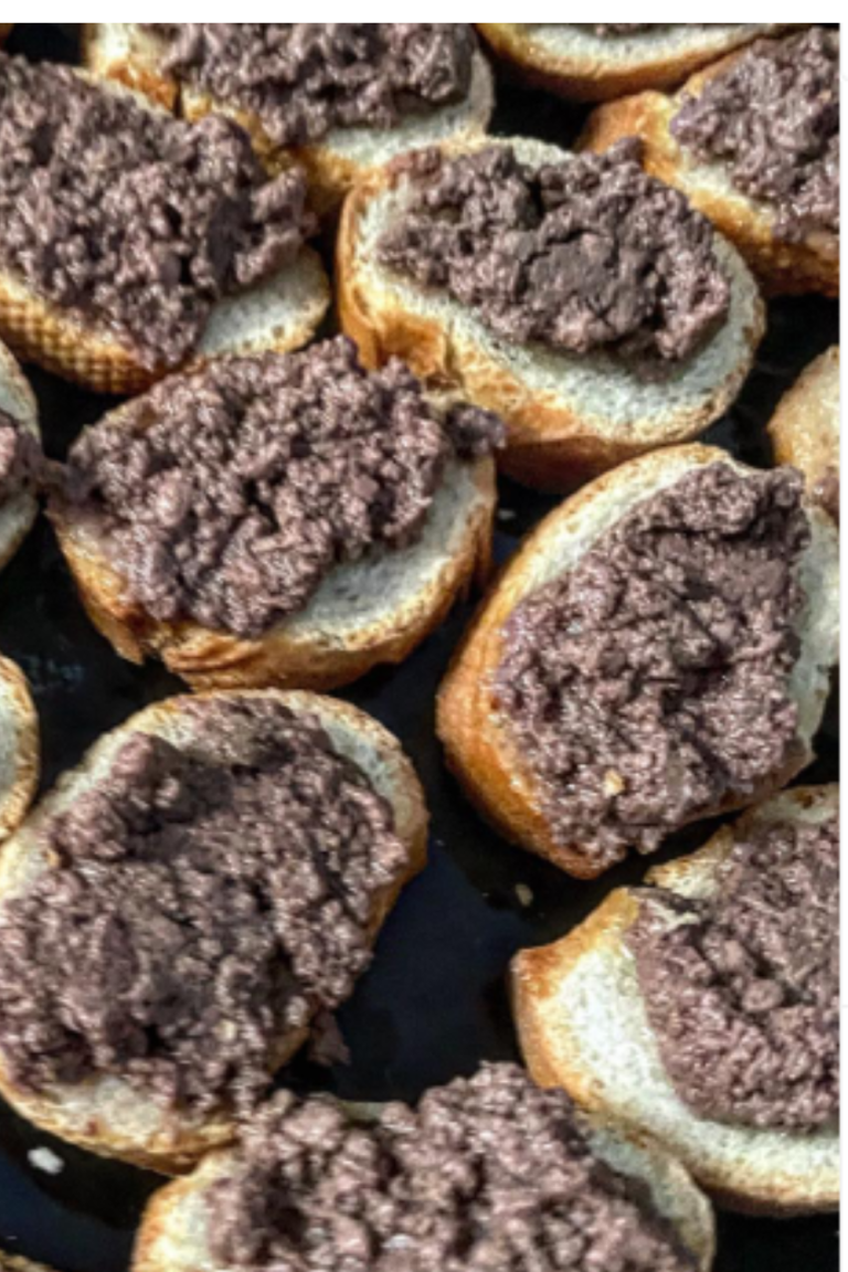 Crostini Toscani con Paté