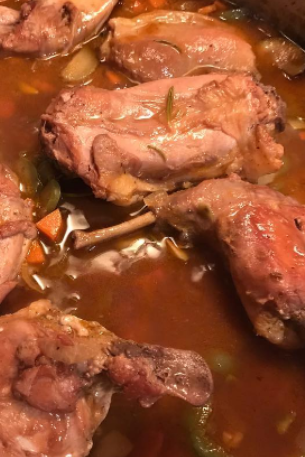 #rabbitstew #rabbitfordinner #italiansdoitbetter #italianfood #rabbitstewfordinner #cookingathome #homecookedmeal #deliciousdinner #weekendeats #foodofitaly #CacciatorediConiglio