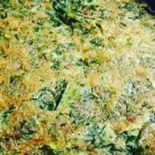 #frittata #spinaci #ricottafresca #frittatadispinaci #impiattoescatto #cucinafacile #cucinasemplice #cucinapovera #cucinadellamamma #ricordiincucina #uova #tortinosalato #foodbuono #frittoèmeglio #frittatalove #nocemoscata #piattisaporiti #piattisemplici #piattibuoni #cucinarechepassione #tradizioniculinarie #mammaincucina #frittoèbuono #mangiarebenefastarebene #mangiobene #onthetableathome