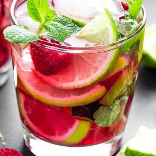 #mojitos #raspberrymojito #summercocktails