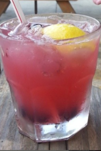 #blueberrypomegranatemargarita #brunchcocktails #vermont #vermontrestaurant