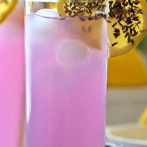 #lemonade #lavenderlemonade #lavender #mocktail #easyrecipe #instayum #thatsdarling #feedfeed