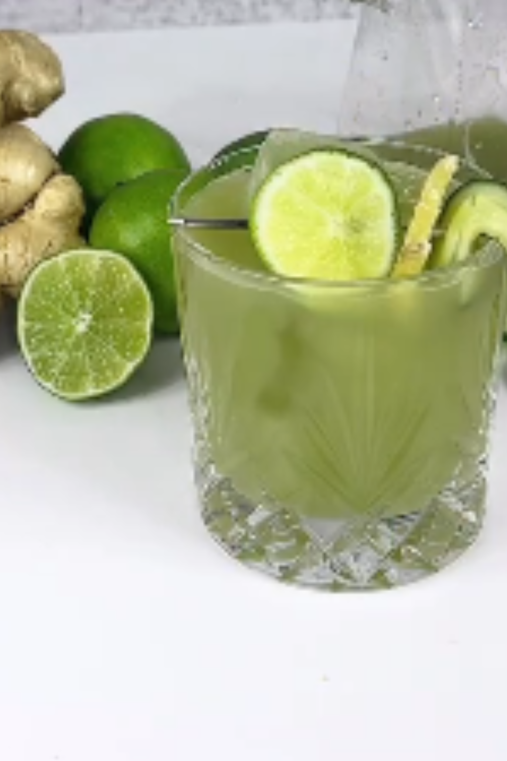 #cucumbermargarita #cincodemayo #cincodemayorecipes #cucumberginger #cucumbergingermargarita #margaritarecipe #drinkrecipe #tequila #tequilacocktail