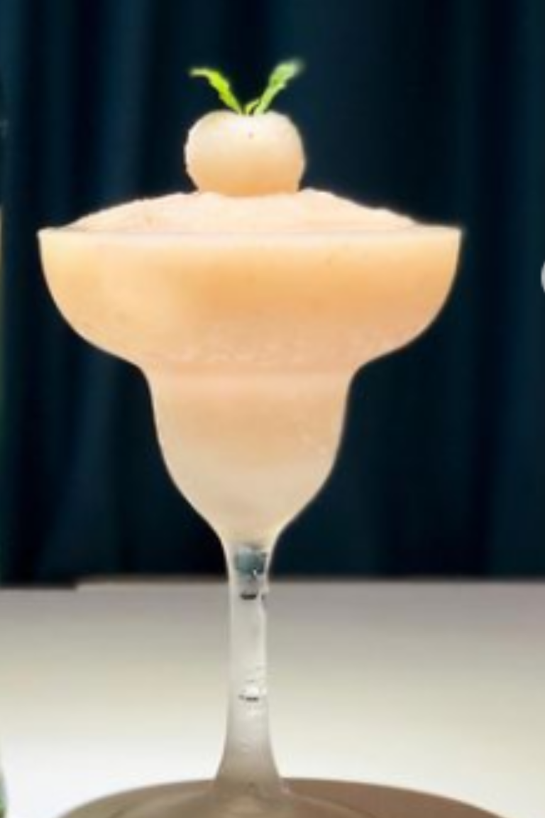 自家種荔枝系列 x daiquiri #frozenlycheedaiquiri #daiquiri #lychee #spirits #cocktails #rum #whiterum #bacardisuperior #homebartender #酒精人生 #酒精療法