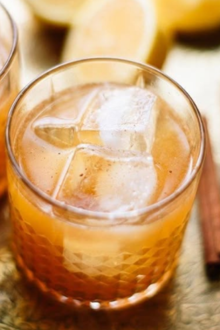 Cinnamon Maple Whiskey Sour